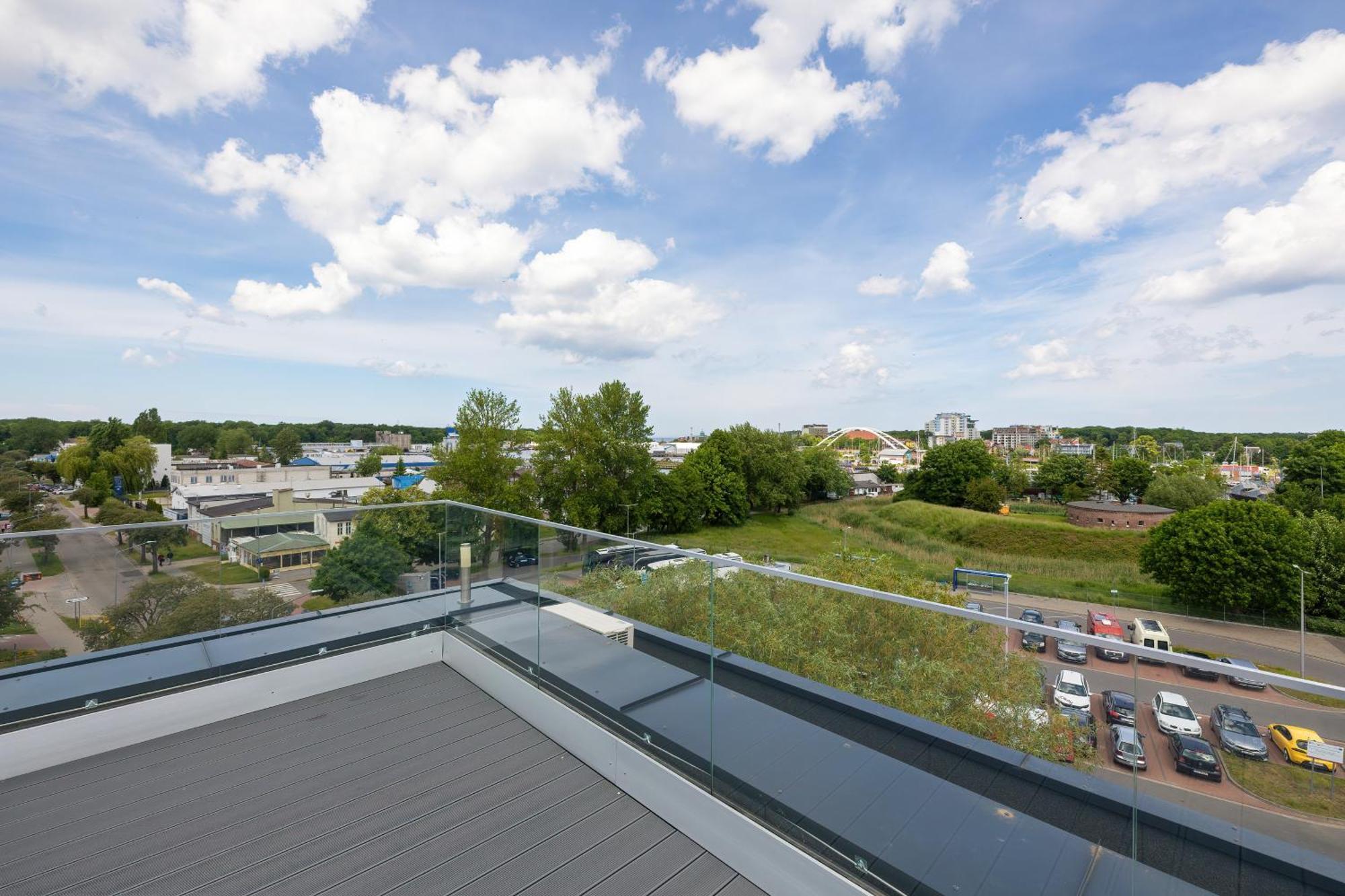 Cosy Baltic Marina Fitness & Sauna By Renters Apartment *